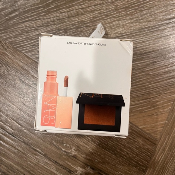 NARS beauty duo blush & bronzer - Picture 3 of 5